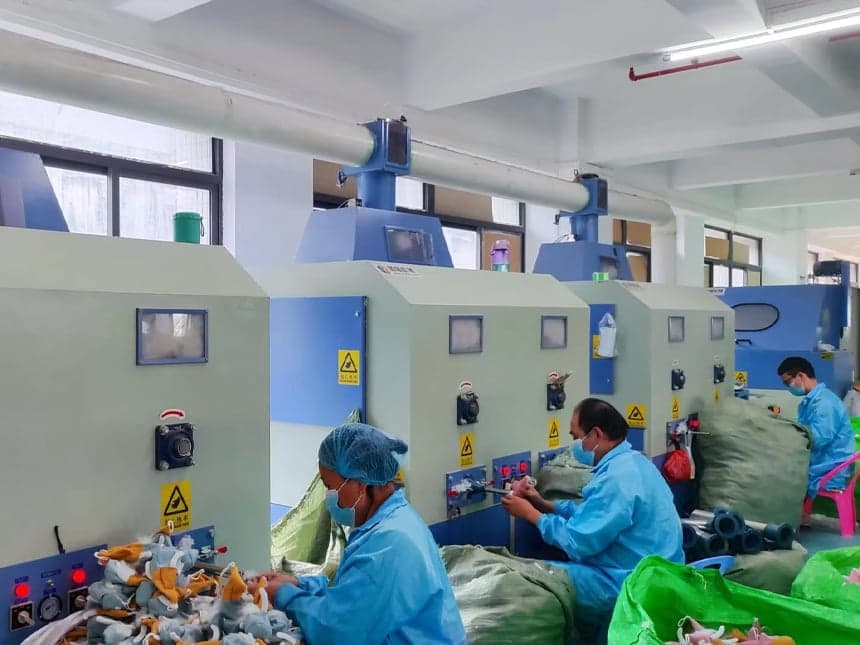 Stuffing Station — StarDream Toys plush toy factory in Shenzhen